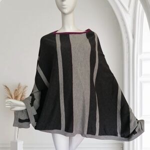 Tristan Black and Gray Striped Wrap